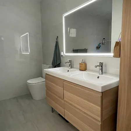 Apartment Centrally Located Spacious Private Buenavista In Grao With Rooftop Grao de Castellon